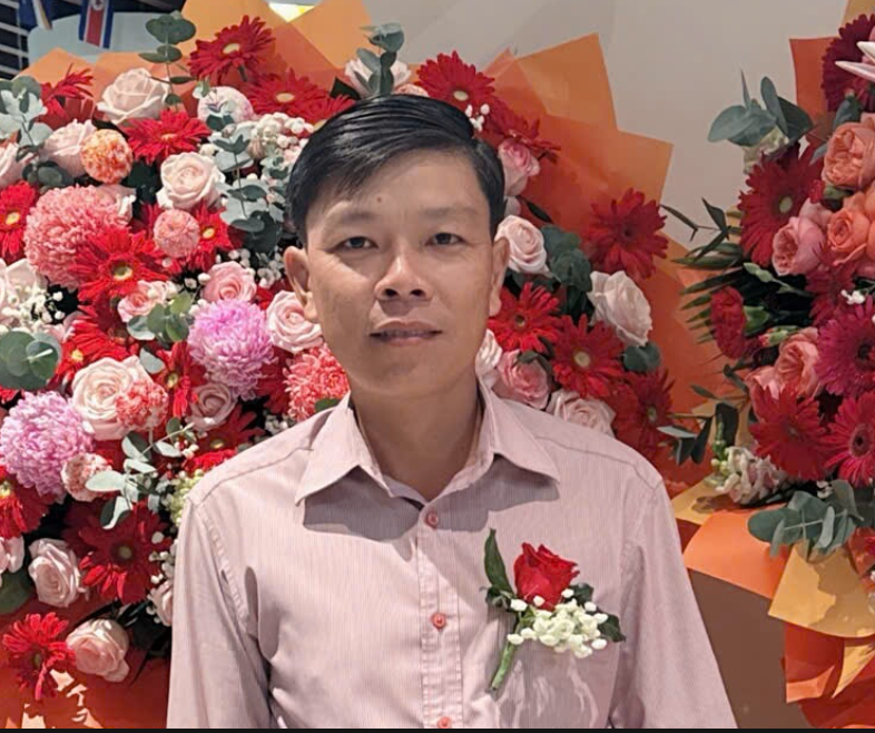 Ông Bùi Đức Hưng
