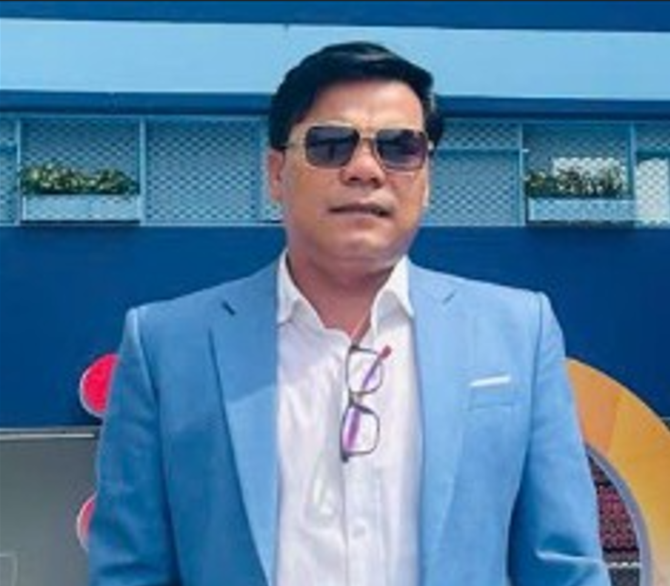 Ông Đổng Mây Hồng Trúng