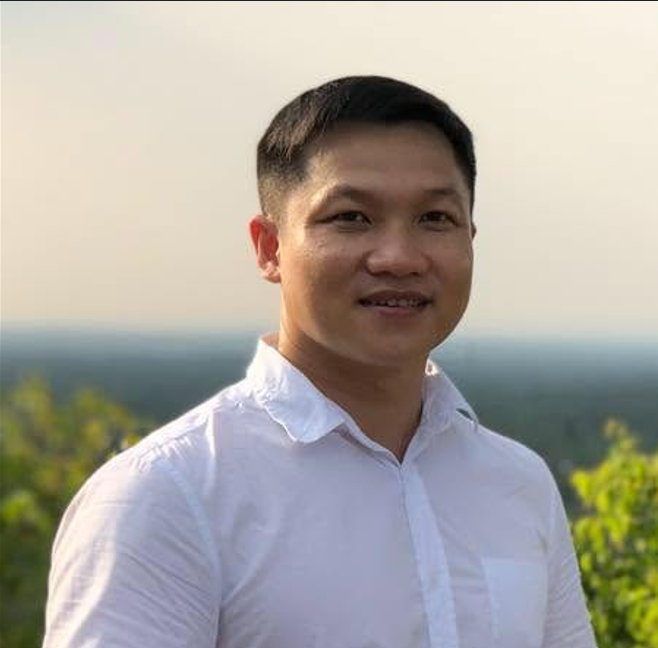 Ông Phùng Quốc Phương, Tổng Giám đốc