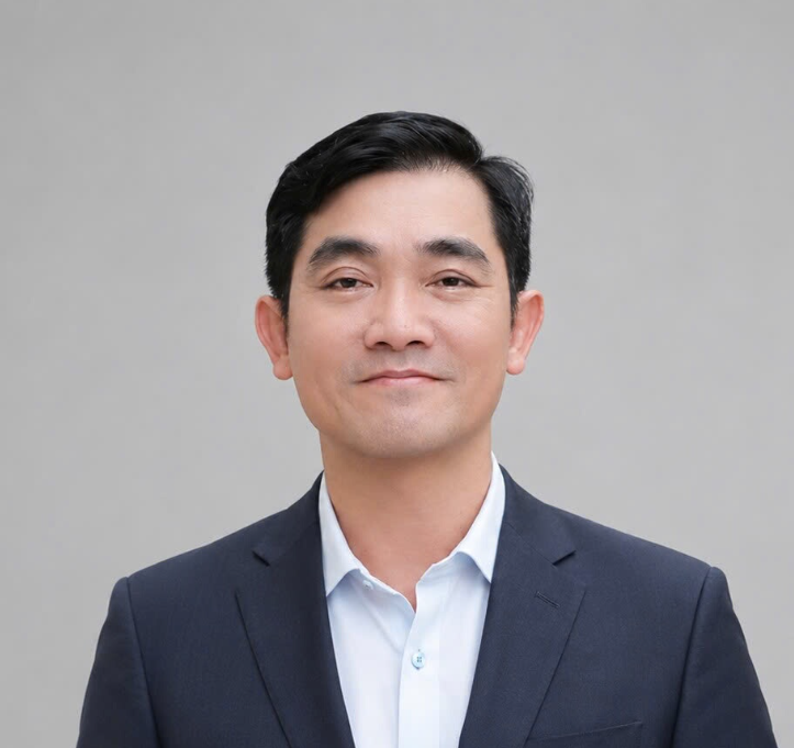 Ông Nguyễn Văn Vĩ, Tổng Giám đốc