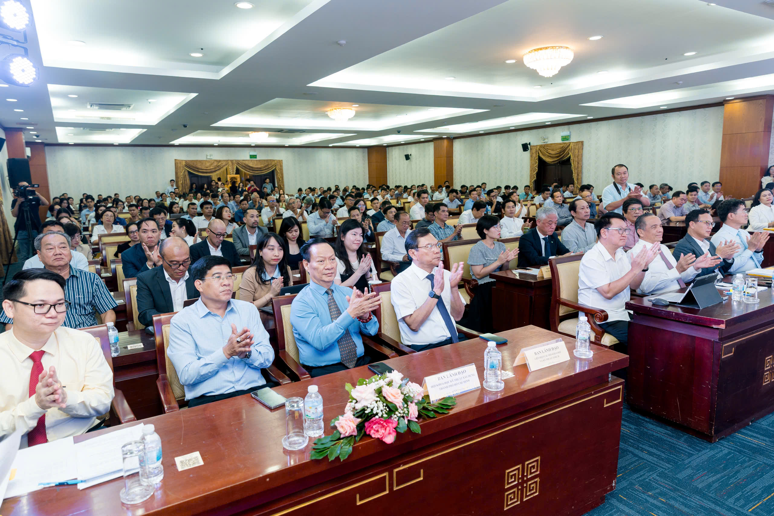 Toàn cảnh Hội nghị 20.08.2026