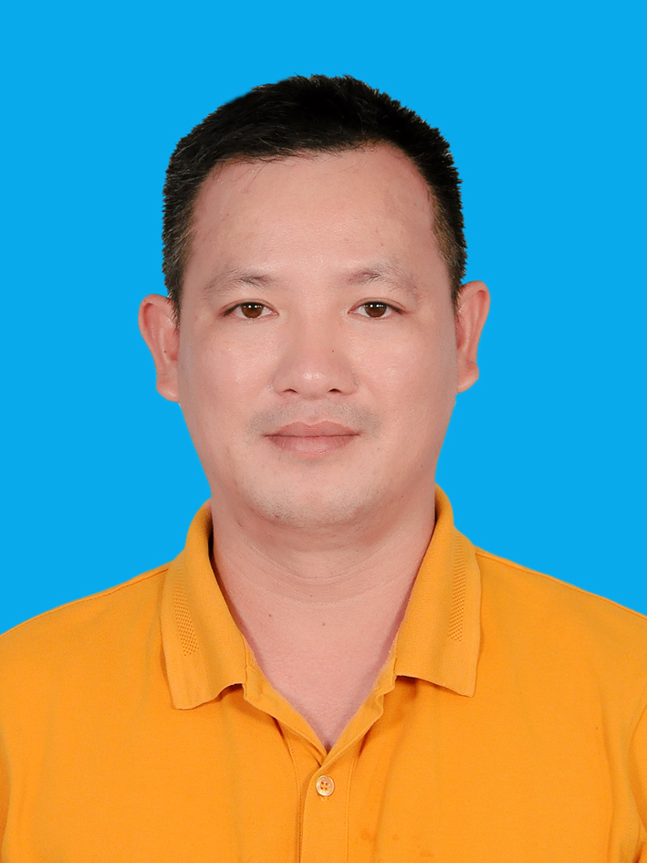 Ông Phan Nguyên Việt, Phó Giám đốc